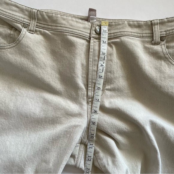 Chico’s Capri Crop Cuffed Jeans Sz 3 - Picture 11 of 12
